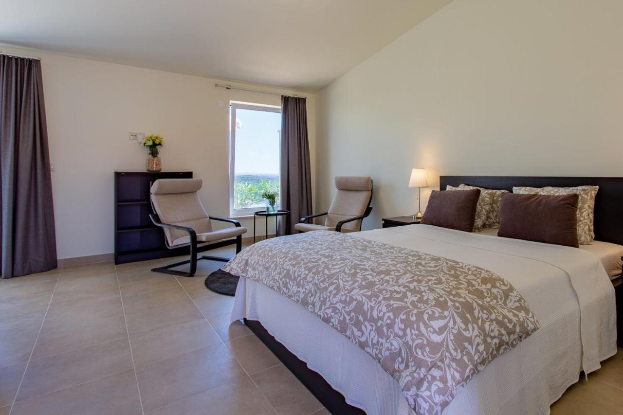 Corte Velada Guest House By Lovelystay ลากอส ภายนอก รูปภาพ