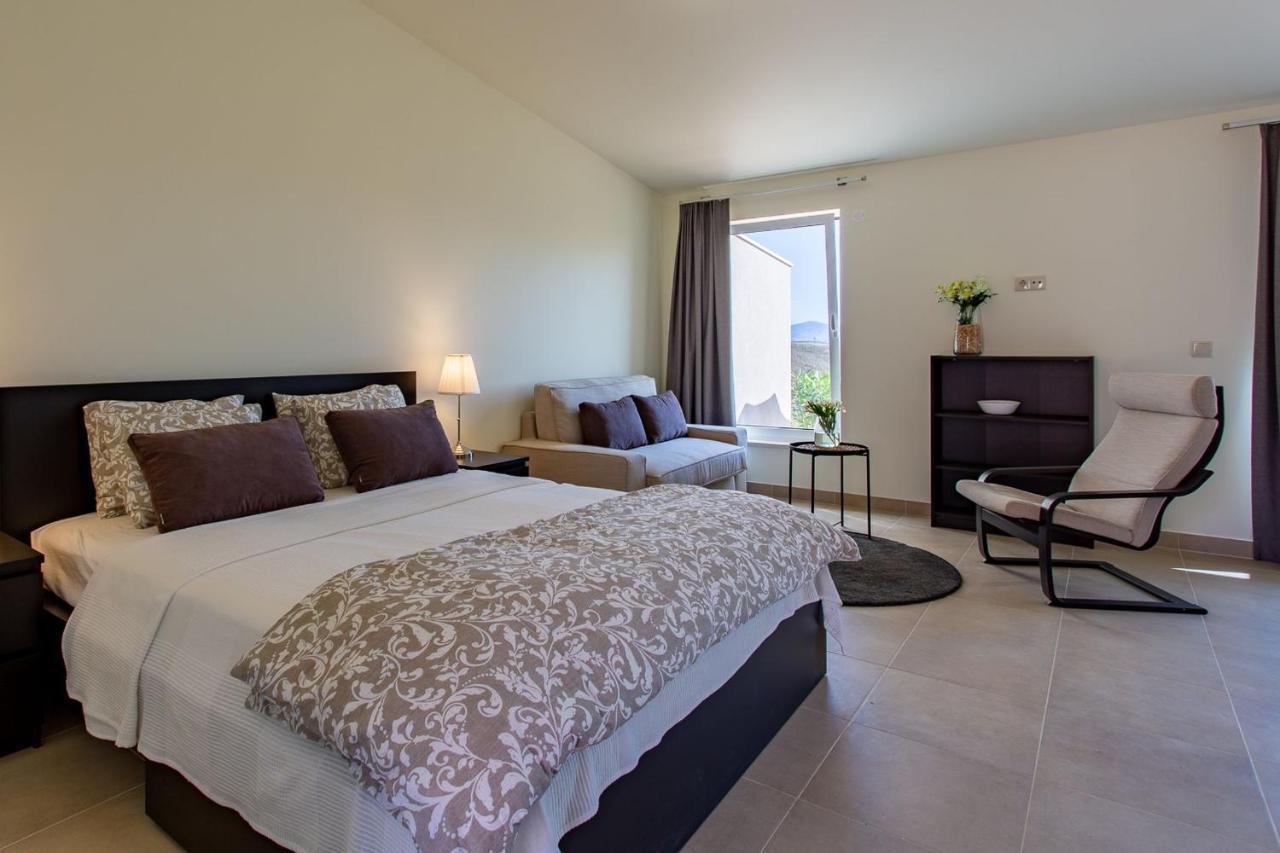 Corte Velada Guest House By Lovelystay ลากอส ภายนอก รูปภาพ