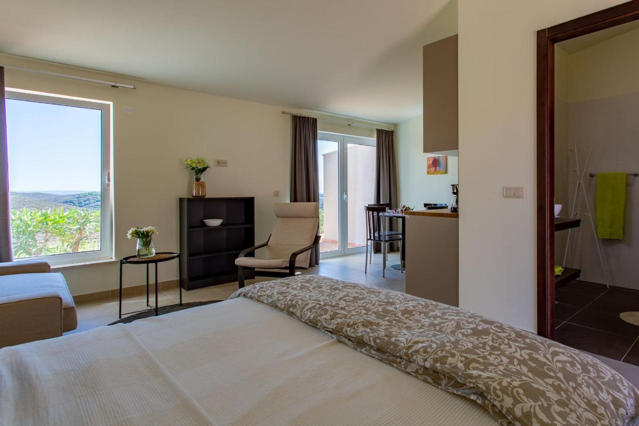Corte Velada Guest House By Lovelystay ลากอส ภายนอก รูปภาพ