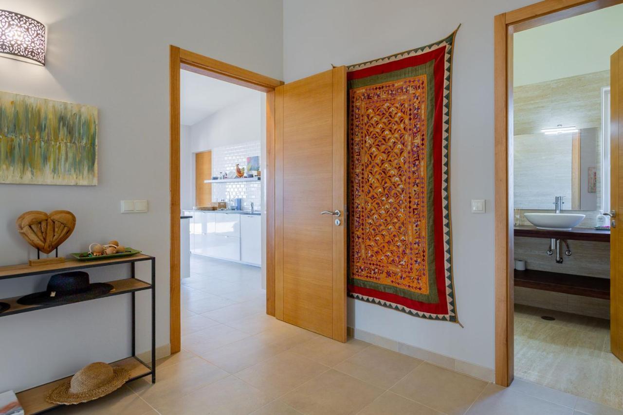 Corte Velada Guest House By Lovelystay ลากอส ภายนอก รูปภาพ